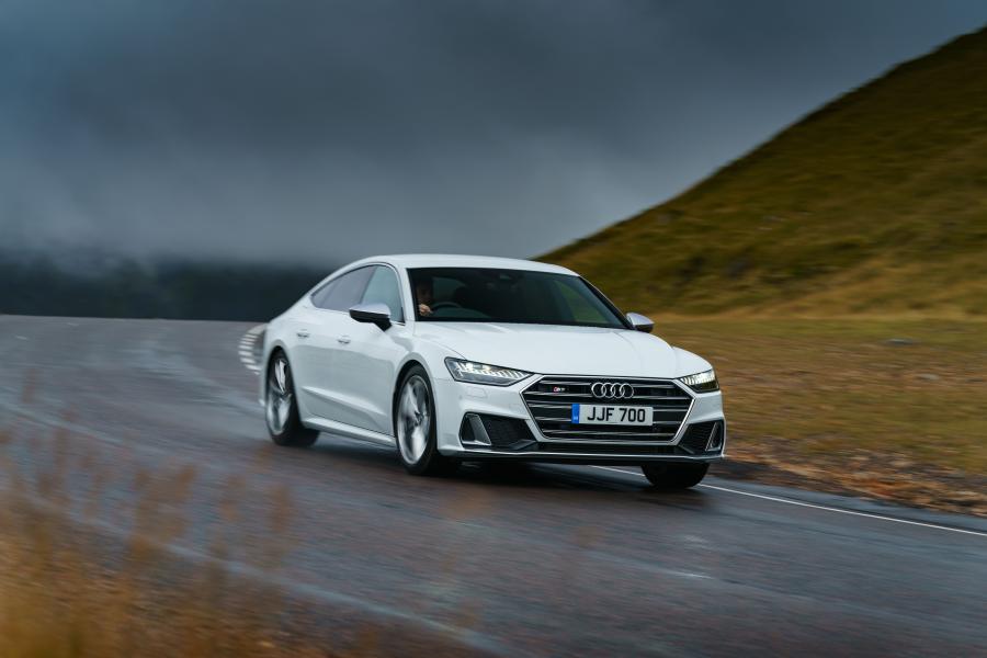  Audi S7 Sportback TDI 2019 года  (UK) (фото 2 из 41)